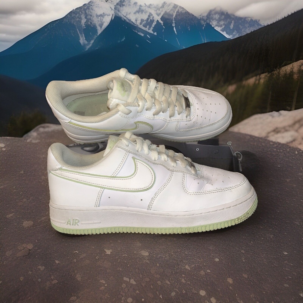 Nike Air Force 1 '07 Low White Honeydew Green Outline DV0788-105 Men's - Size 8